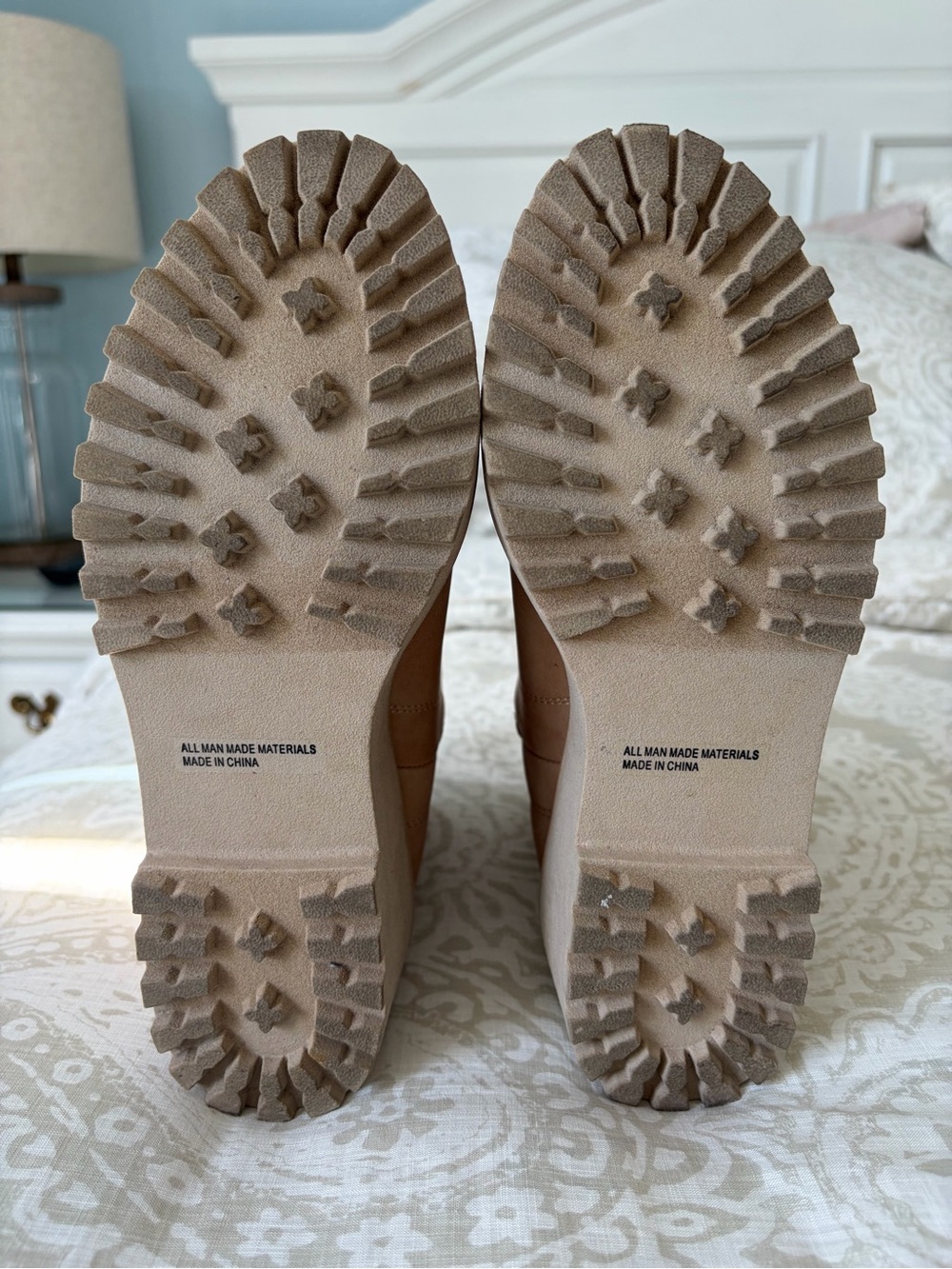 Dolce Vita Beige Tan Lug Platform Ankle Booties - Picture 5 of 6